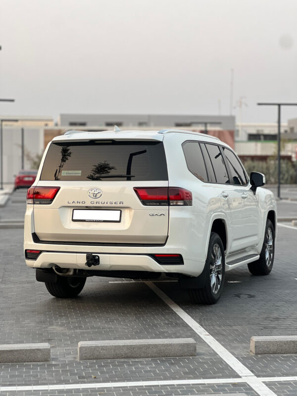 Toyota Land Cruiser 2024