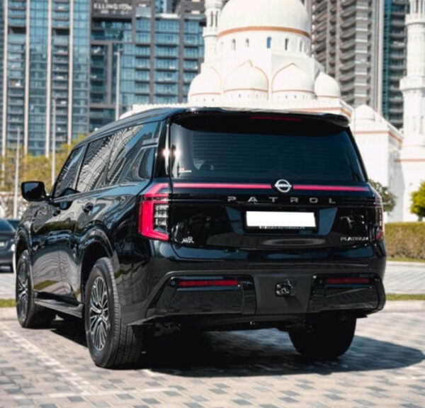 Nissan Patrol Platinum 2025